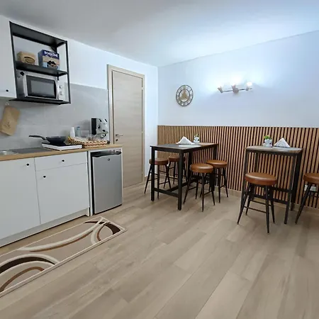 בית אירוח Casa Ma נאפולי